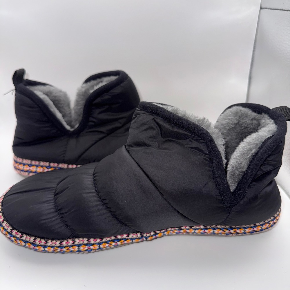 Ariat Womens Quilted Puffer Bootie Boho Slippers Black Faux Fur Trim XL 9.5-10.5